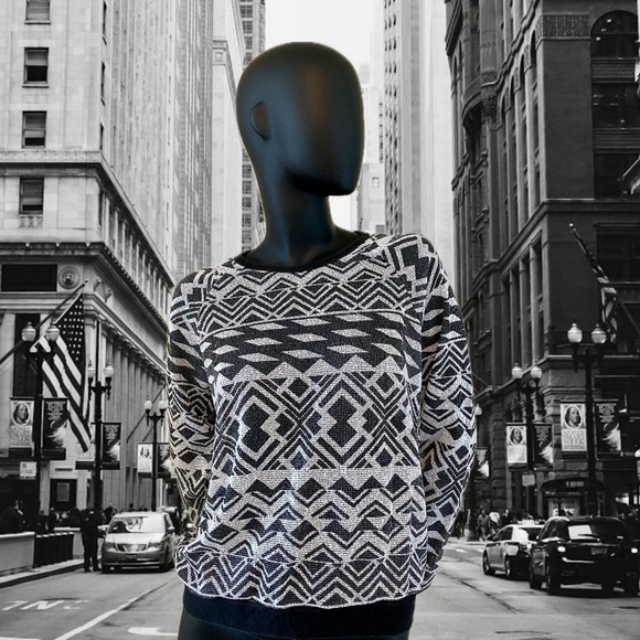 Vintage-Style Net Sweater - Picture 1 of 5